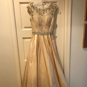 Mac Duggal Prom/Pageant Dress